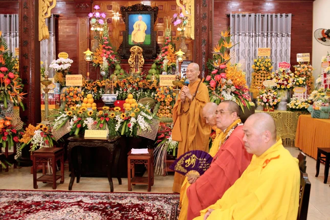 Trưởng lão Hòa thượng Thích Thiện Thành công bố danh sách nhân sự Ban Điều hành tông môn Hòa An Trưởng lão Hòa thượng Thích Thiện Thành công bố danh sách nhân sự Ban Điều hành tông môn Hòa An