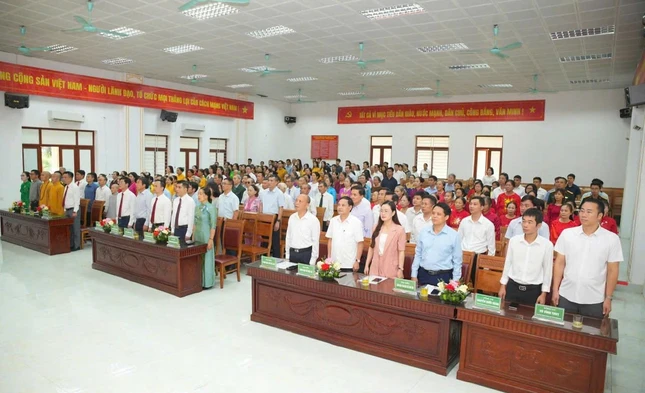 Đại biểu tham dự Đại biểu tham dự