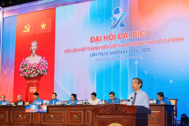 Phó Bí thư Thành ủy, Chủ tịch Ủy ban MTTQVN TP.HCM Nguyễn Phước Lộc phát biểu Phó Bí thư Thành ủy, Chủ tịch Ủy ban MTTQVN TP.HCM Nguyễn Phước Lộc phát biểu