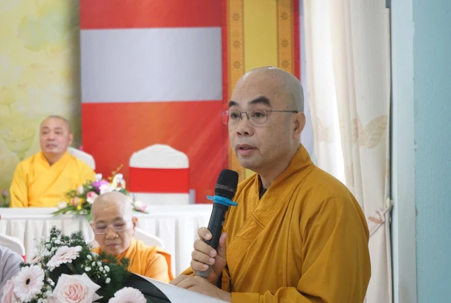 Thượng tọa Thích Chúc Tín phát biểu khai mạc Thượng tọa Thích Chúc Tín phát biểu khai mạc