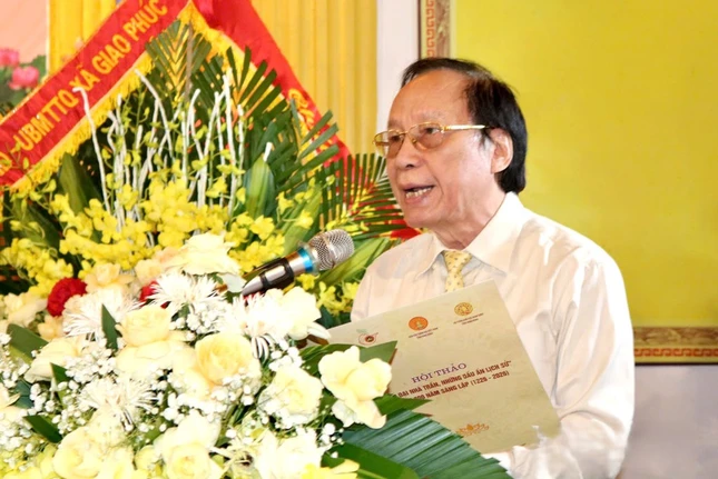 Nghệ sĩ Nhân dân Lê Tiến Thọ phát biểu khai mạc