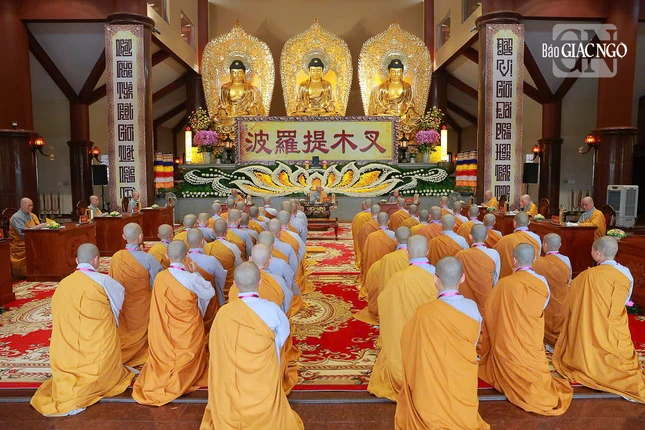 Tấn đàn truyền giới Thức-xoa-ma-na