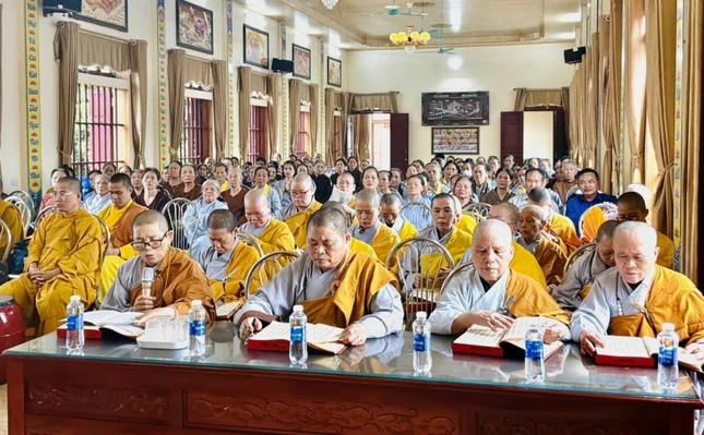 Trường hạ chùa Trà Lũ Trung trang nghiêm tổ chức lễ tạ pháp