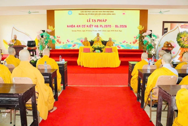 Tại trường hạ tổ đình Kim Liên (chùa Đồng Đắc)