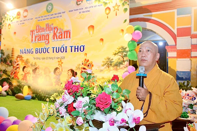 Thượng tọa Thích Giác Nguyên phát biểu