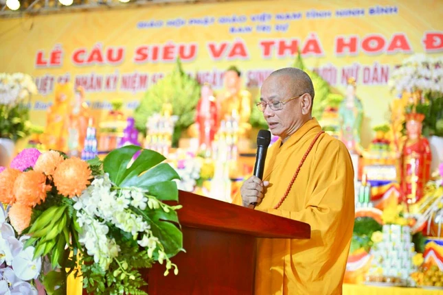 Hòa thượng Thích Quảng Hà phát biểu khai mạc