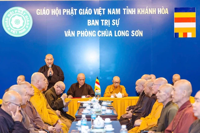 Thượng tọa Thích Phước Nguyên phát biểu Thượng tọa Thích Phước Nguyên phát biểu