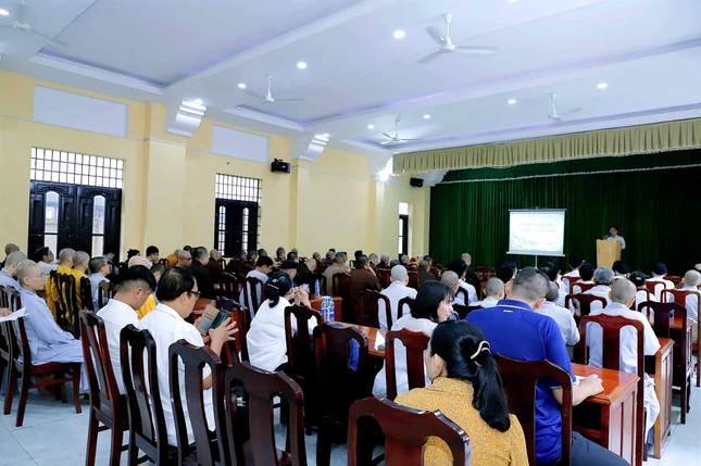 Quang cảnh hội nghị Quang cảnh hội nghị