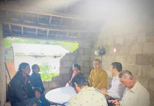 Đại đức Thích Viên Quán chia sẻ