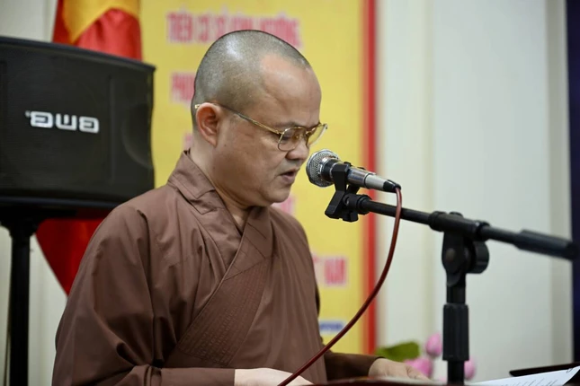 Chư tôn đức trình bày góp ý các Phật sự trong thời gian tới