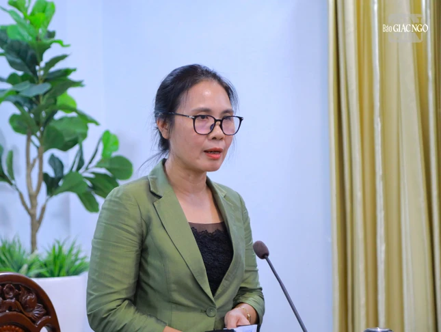Phó Trưởng ban Tôn giáo Chính phủ Trần Thị Minh Nga đánh giá cao tinh thần chủ động, chu đáo của GHPGVN trong công tác chuẩn bị tổ chức Đại hội X GHPGVN và Đại lễ kỷ niệm 45 năm thành lập GHPGVN Phó Trưởng ban Tôn giáo Chính phủ Trần Thị Minh Nga đánh giá cao tinh thần chủ động, chu đáo của GHPGVN trong công tác chuẩn bị tổ chức Đại hội X GHPGVN và Đại lễ kỷ niệm 45 năm thành lập GHPGVN