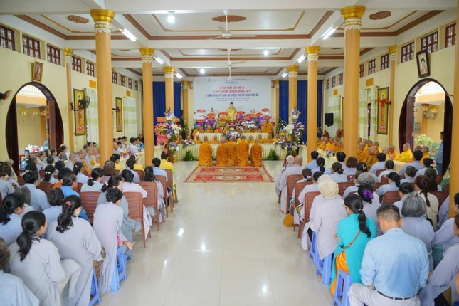 Quang cảnh buổi lễ