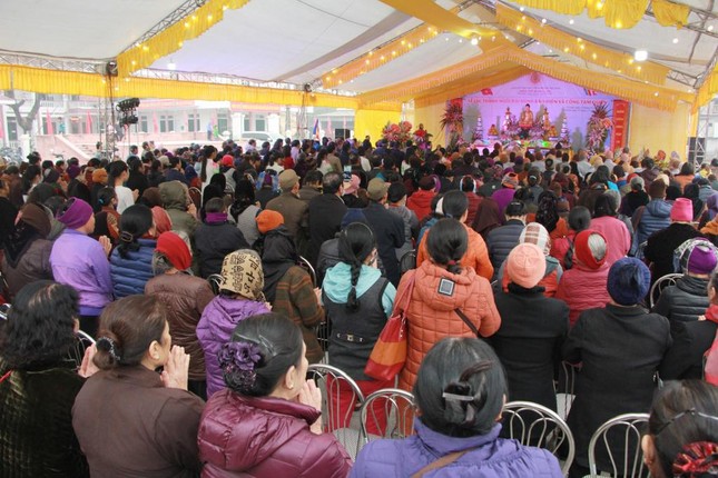 Quang cảnh lễ lạc thành chùa Phổ Quang