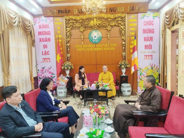 Đoàn Ủy ban MTTQ TP.Hà Nội thăm và chúc tết GHPGVN trước thềm tết Nguyên đán 2021