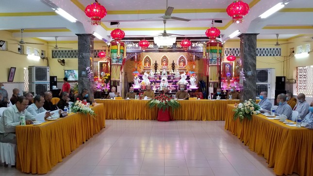 Quang cảnh buổi họp triển khai công tác Phật sự năm 2021 của Ban Trị sự Phật giáo quận 8 Quang cảnh buổi họp triển khai công tác Phật sự năm 2021 của Ban Trị sự Phật giáo quận 8