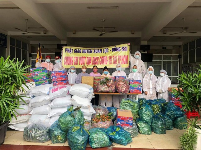 Những vật phẩm được ân cần trao tặng Những vật phẩm được ân cần trao tặng