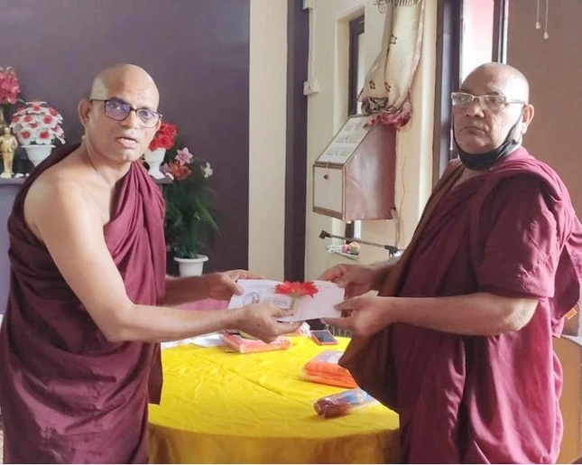 Chia sẻ chút lòng của Tăng Ni, Phật tử Việt Nam đến chư Tăng Ấn Độ