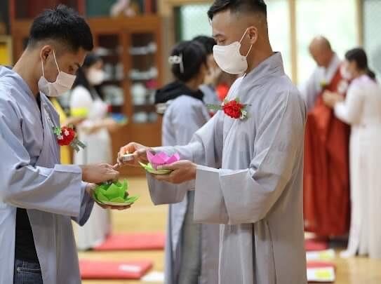 Thắp nến tri ân Thắp nến tri ân