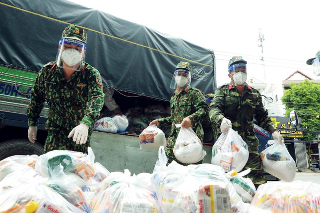 Cùng hành động vì người dân Việt