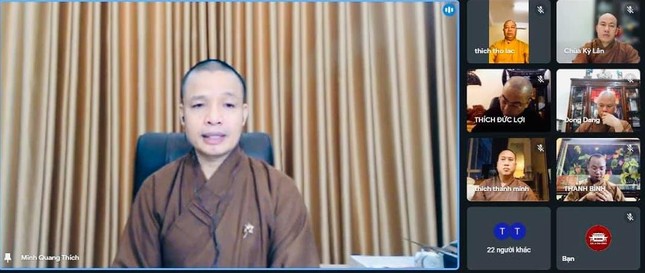 Thượng tọa Thích Minh Quang, Phó ban Trị sự GHPGVN tỉnh phát biểu ý kiến