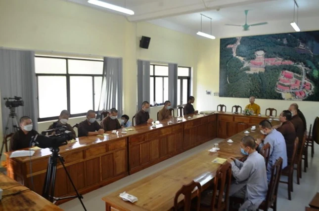 Khai mạc kỳ thi tuyển sinh khóa XII