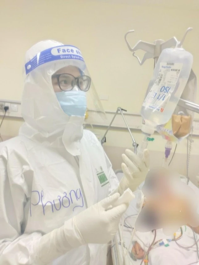 Các bạn tình nguyện viên phục vụ tuyến đầu, mỗi người một hoàn cảnh khác nhau nhưng đều giống nhau ở tinh thần muốn dấn thân, phụng sự