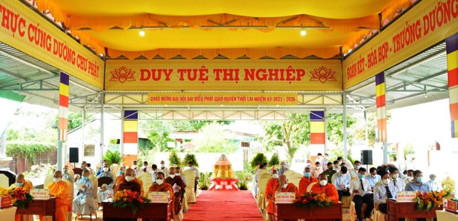Quang cảnh đại hội