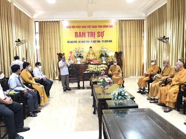 Ông Quản Minh Cường phát biểu