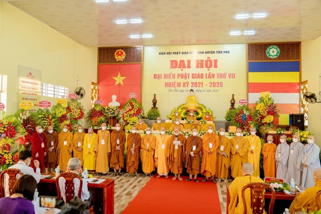 Tân Ban Trị sự Phật giáo huyện Tân Phú ra mắt đại hội và pháp biểu nhận nhiệm vụ Tân Ban Trị sự Phật giáo huyện Tân Phú ra mắt đại hội và pháp biểu nhận nhiệm vụ