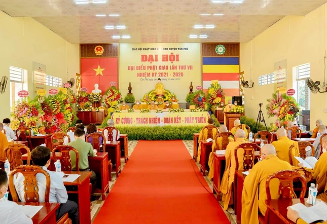 Quang cảnh đại hội