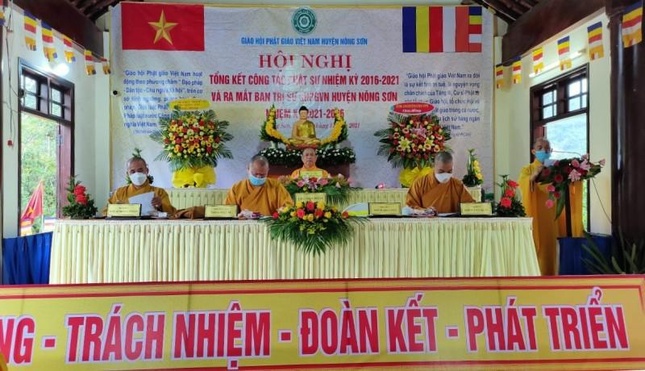 Chư tôn đức chứng minh, chủ tọa đoàn hội nghị