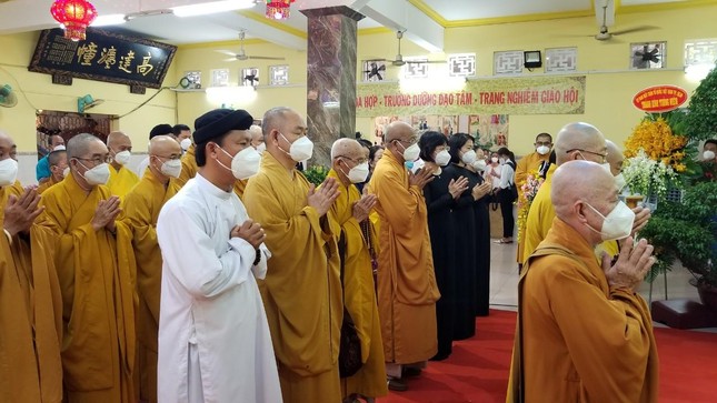 Thành kính tưởng niệm các hương linh