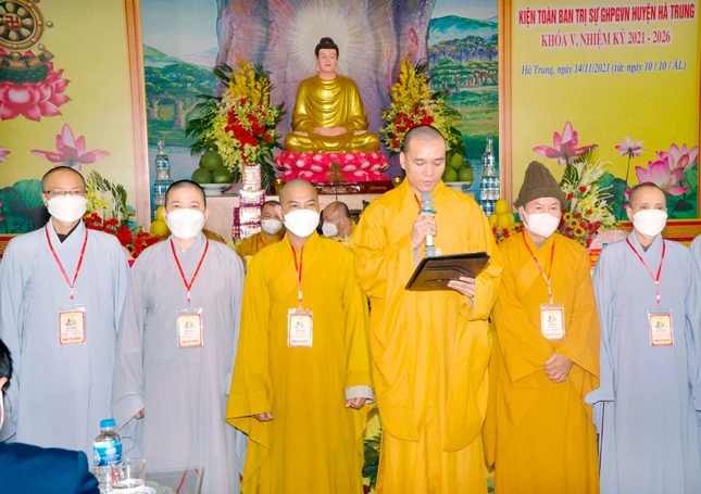 Tân Ban Trị sự Phật giáo huyện Hà Trung ra mắt và phát biểu nhận nhiệm vụ tại hội nghị