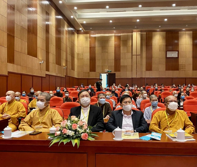 Chư tôn đức Tăng, Ni và đại biểu tham dự đại hội