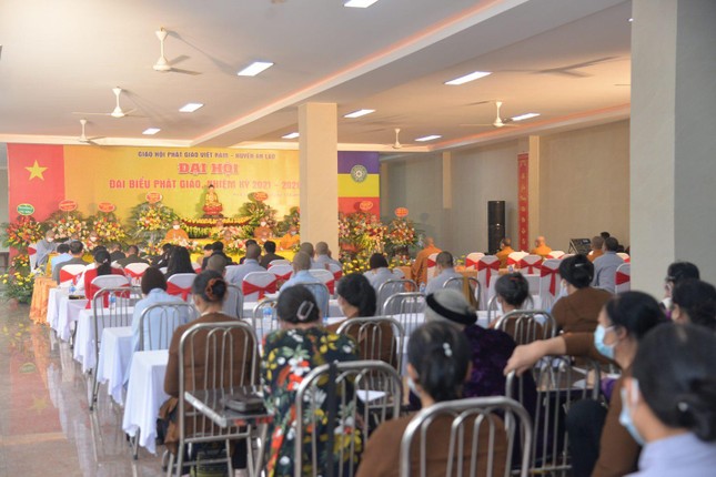 Quang cảnh đại hội