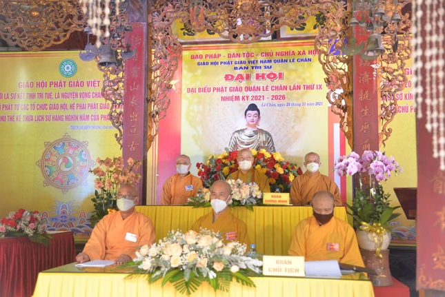 Chư tôn đức chứng minh, chủ tọa đoàn đại hội