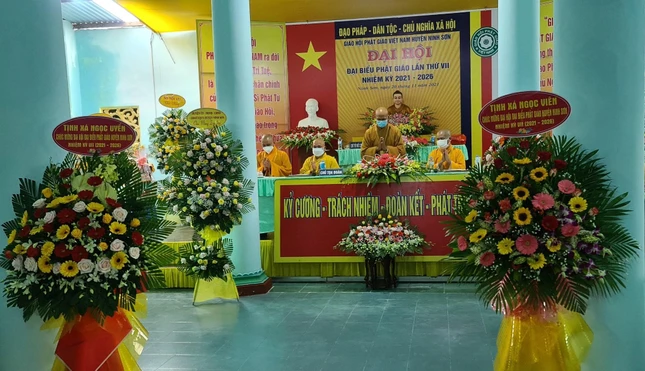 Ban chứng minh, chủ tọa đoàn đại hội Ban chứng minh, chủ tọa đoàn đại hội