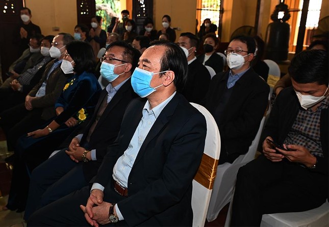 Đại diện chính quyền tham dự lễ tưởng niệm