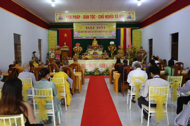 Quang cảnh đại hội