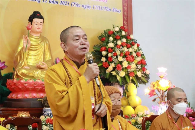 Thượng tọa Thích Thanh Hòa phát biểu tại hội nghị Thượng tọa Thích Thanh Hòa phát biểu tại hội nghị