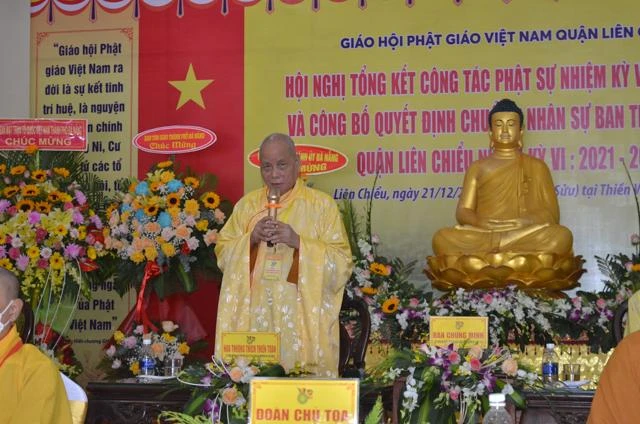 Hòa thượng Thích Thiện Toàn ban đạo từ