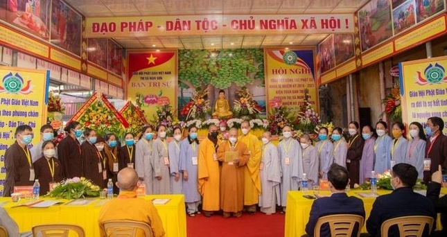 Tân Ban Trị sự Phật giáo thị xã Nghi Sơn nhiệm kỳ 2021-2026 ra mắt và phát biểu nhận nhiệm vụ tại hội nghị