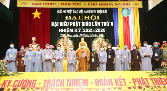 Tân Ban Trị sự Phật giáo huyện Thiệu Hóa ra mắt và phát biểu nhận nhiệm vụ tại đại hội