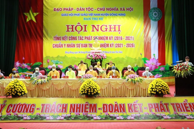 Ban chứng minh, chủ tọa đoàn hội nghị