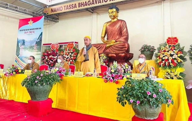 Đại đức Thích Tâm Minh phát biểu tại hội nghị Đại đức Thích Tâm Minh phát biểu tại hội nghị