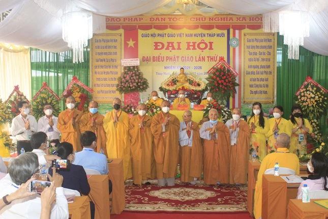 Tân Ban Trị sự Phật giáo huyện Tháp Mười, nhiệm kỳ 2021-2026 ra mắt đại hội