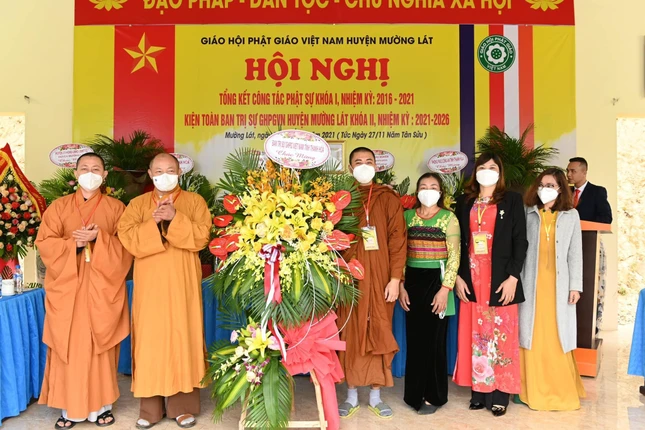 Ban Trị sự Phật giáo tỉnh Thanh Hóa chúc mừng hội nghị