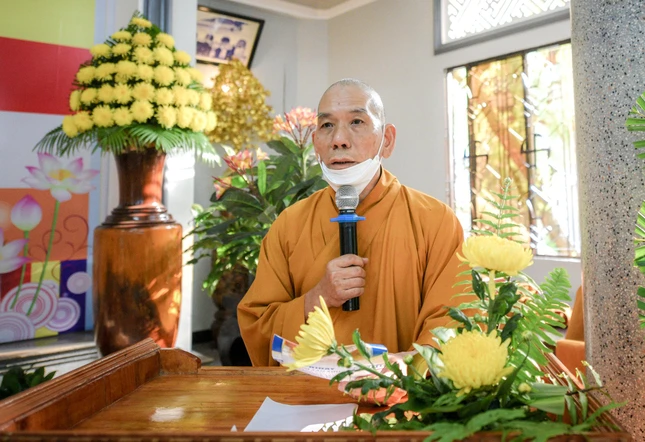 Thượng tọa Thích Giác Trí phát biểu khai mạc Thượng tọa Thích Giác Trí phát biểu khai mạc