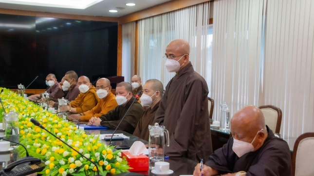 Thượng tọa Thích Thiện Quý phát biểu chỉ đạo