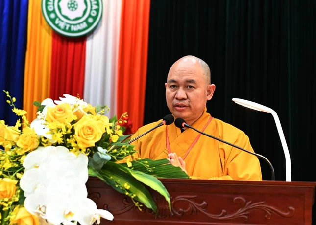 Thượng tọa Thích Đức Thiện phát biểu